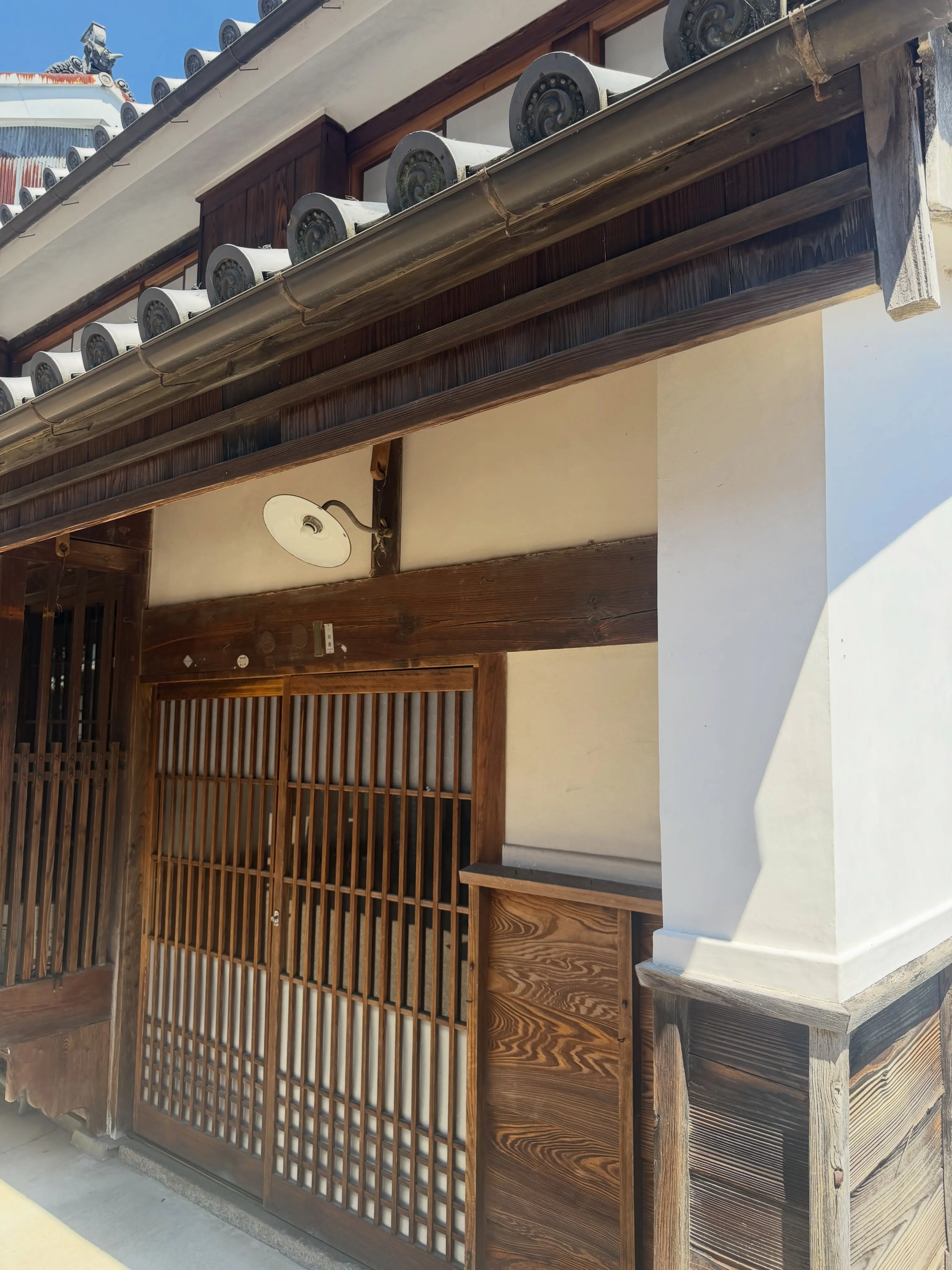 県外出張の息抜きにうだつの催事に知り合い業者様レトロの大先生...